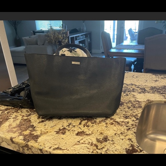 Kate Spade Purse - Picture 2 of 4